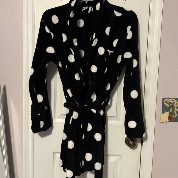 PINK Victoria's Secret Other - PINK Victoria's Secret Black and White Polka Dot Robe